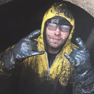 Meet your Posher, Travis